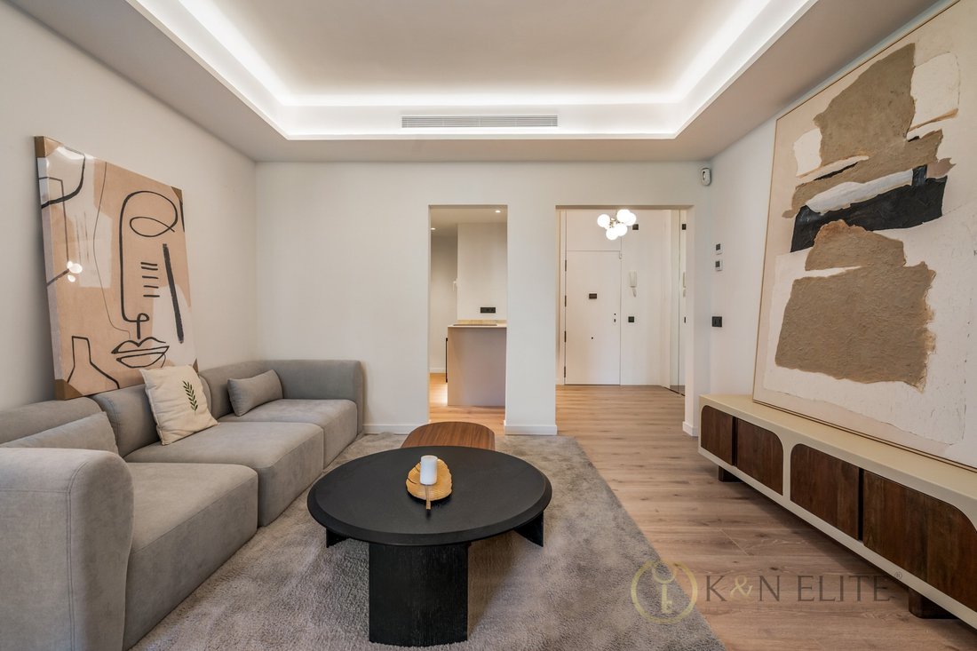 Apartment in Sarrià-Sant Gervasi, Barcelona, Spain 5 - 18592994