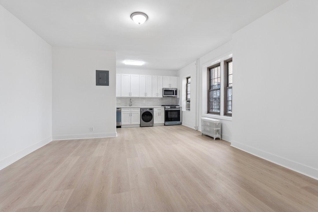 Co Op in New York, New York, United States 3 - 18592826