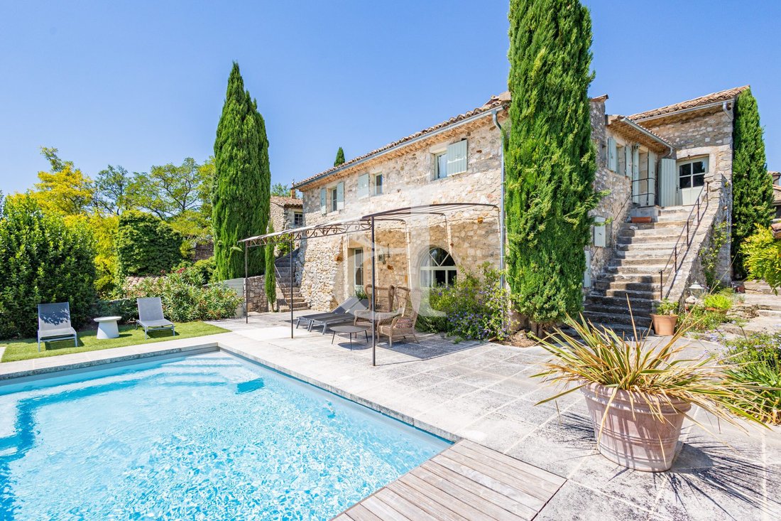 Country House in Valaurie, Auvergne-Rhône-Alpes, France 1 - 18593921