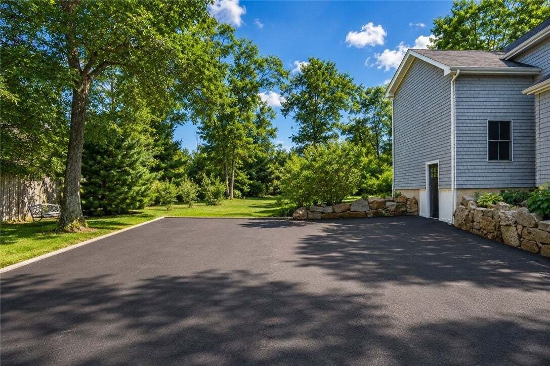 House in Charlestown, Rhode Island, United States 3 - 18590971