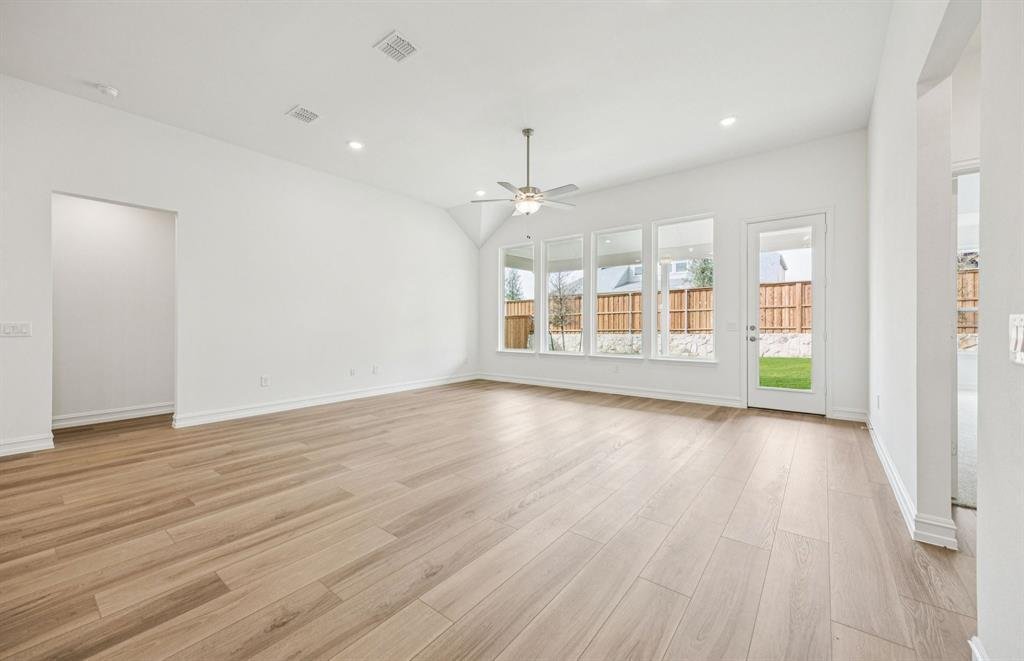 House in Fort Worth, Texas, United States 4 - 18589921