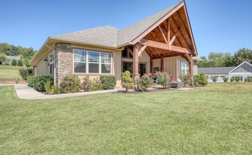 House in Young Harris, Georgia, United States 1