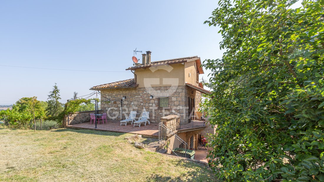 Estate in Sarteano, Tuscany, Italy 4 - 18591777