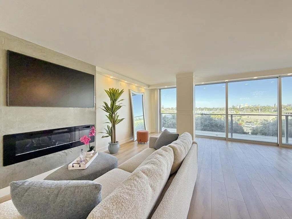 Condo in Coronado, California, United States 5 - 18592005
