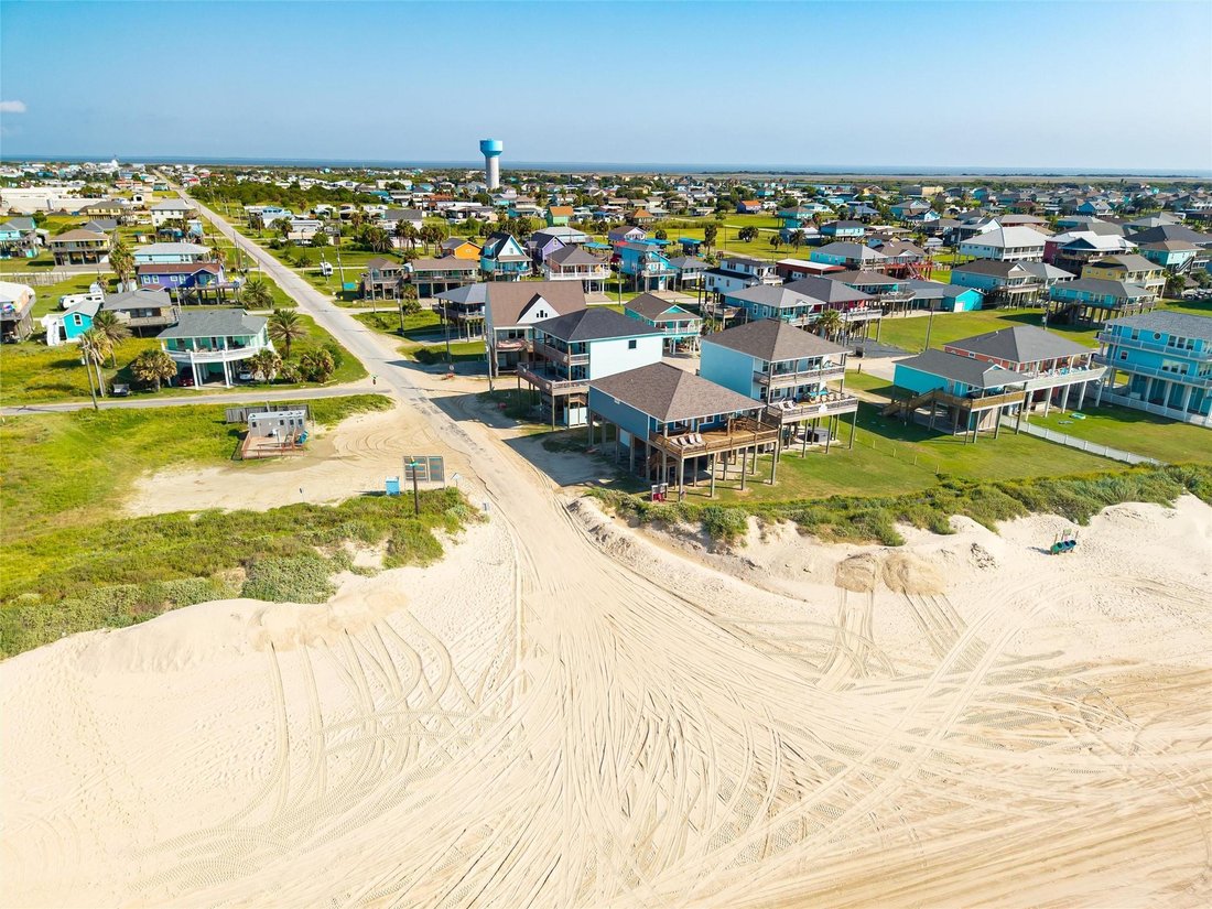 House in Bolivar Peninsula, Texas, United States 5 - 18592743
