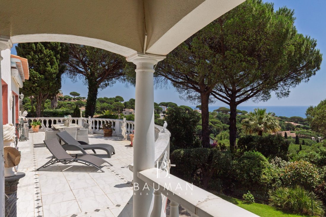 Villa in Ville-Les Saquedes-Le Bouillonnet, Sainte-Maxime, France 3 - 18159268