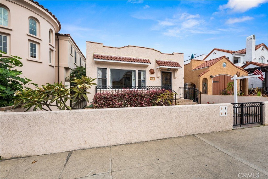 House in Signal Hill, California, United States 4 - 18452607