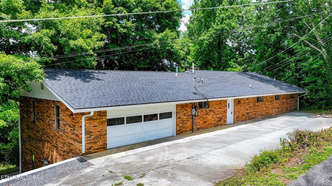 House in Sevierville, Tennessee, United States 1 - 18589529