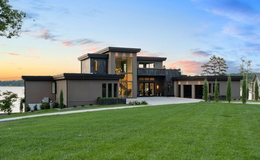House in Norwood, North Carolina, United States 1