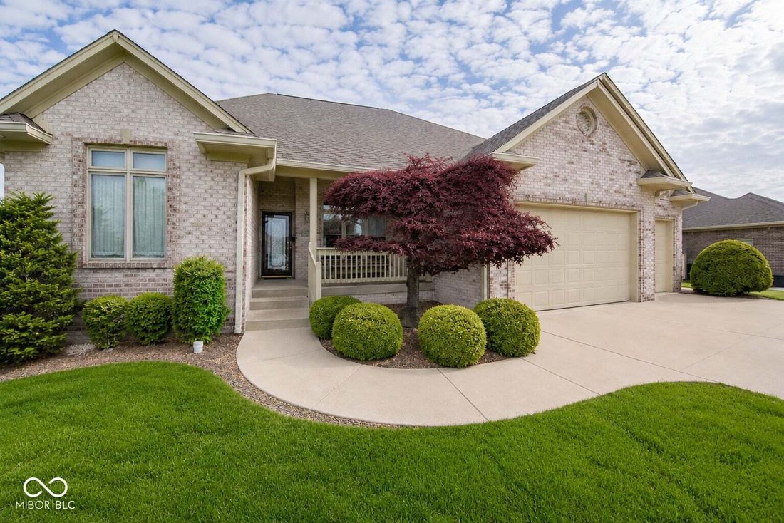 House in Greenwood, Indiana, United States 3 - 18588901