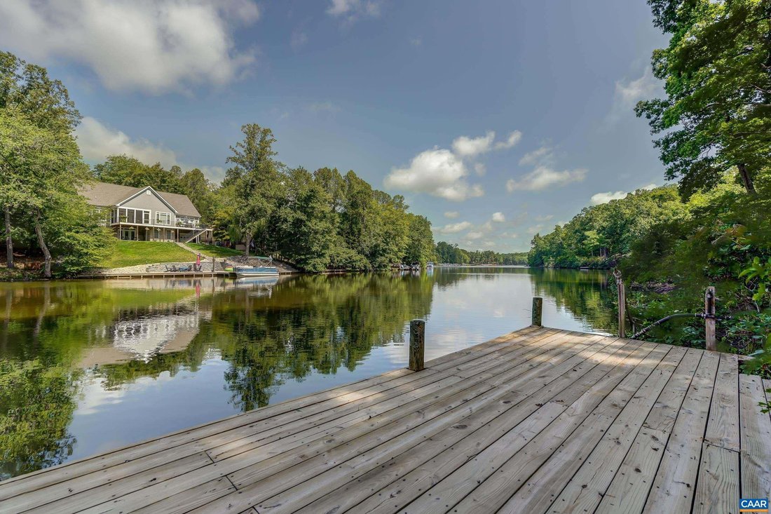 House in Lake Monticello, Virginia, United States 4 - 18588972