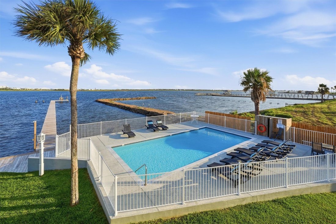 Townhouse in Galveston, Texas, United States 4 - 18592634