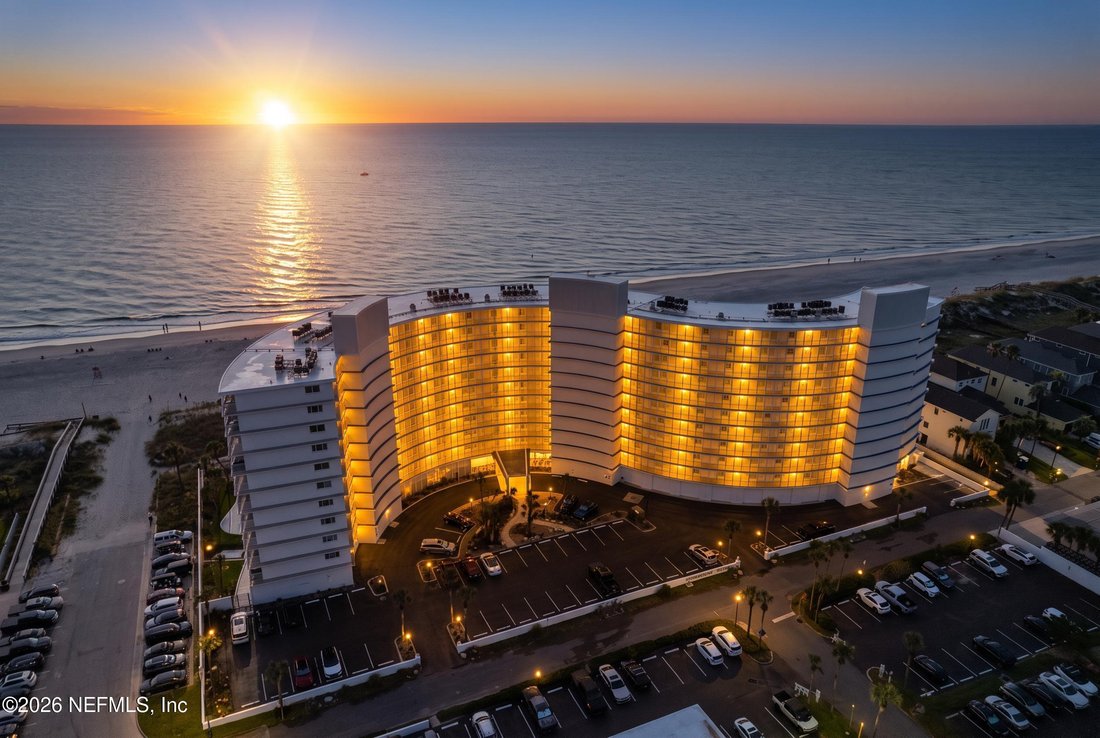 Condo in Jacksonville Beach, Florida, United States 1 - 18591612