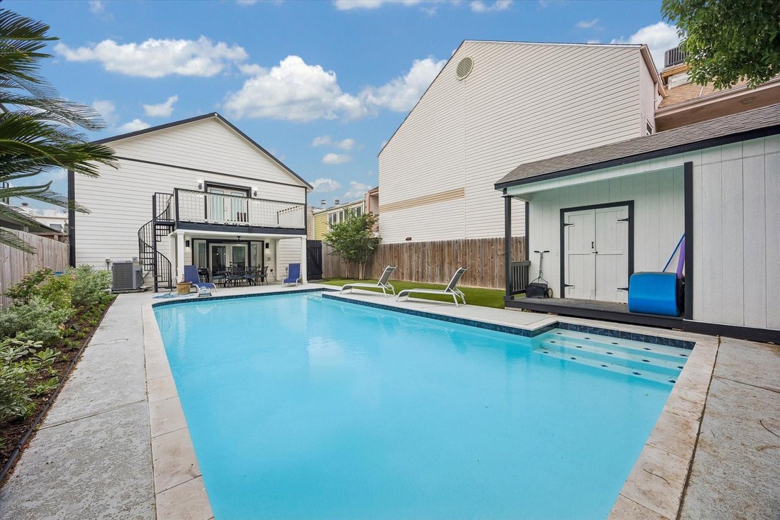 House in Houston, Texas, United States 4 - 18592694