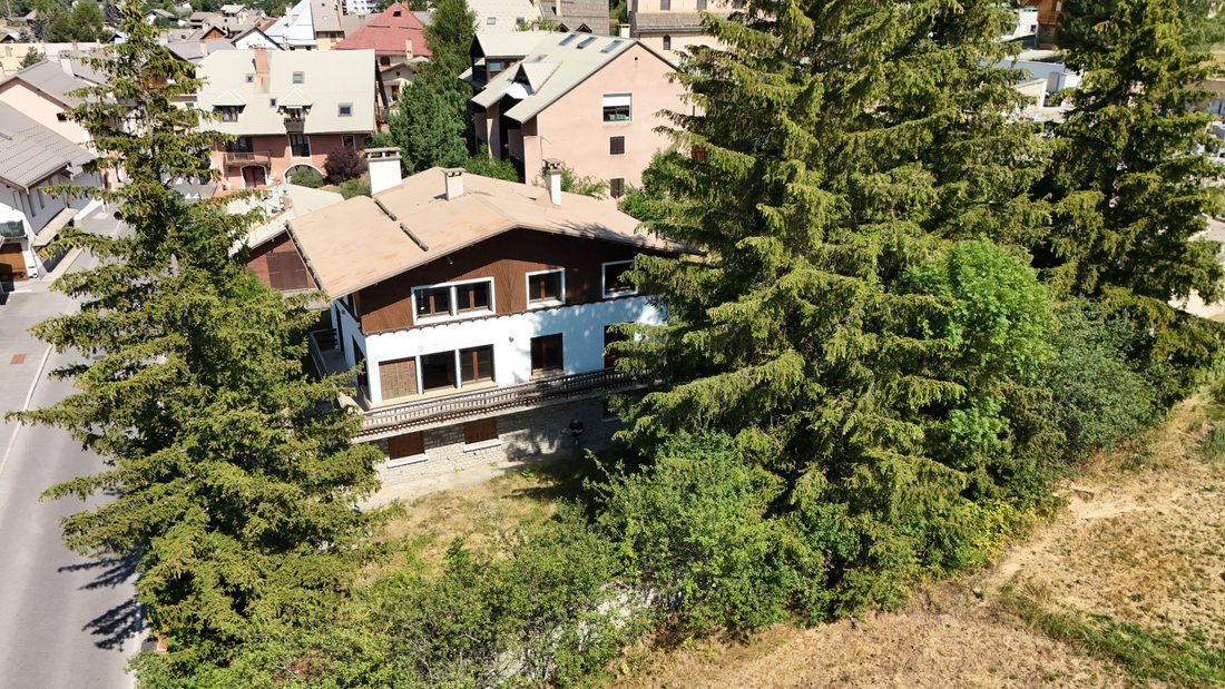 House in Saint-Chaffrey, Provence-Alpes-Côte d'Azur, France 2 - 18589803