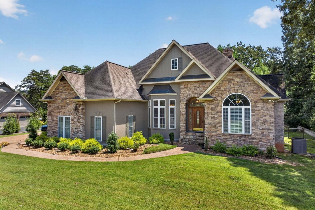 House in McMinnville, Tennessee, United States 2 - 18592103