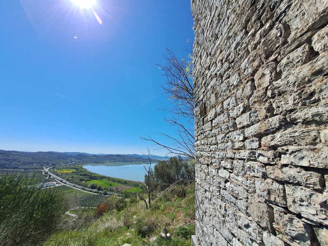 House in Passignano sul Trasimeno, Umbria, Italy 2 - 18593177