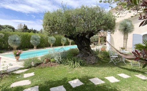 Maison à Uzès, Occitanie, France 1