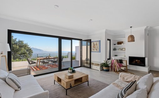 Townhouse in Ojen, Andalusia, Spain 1