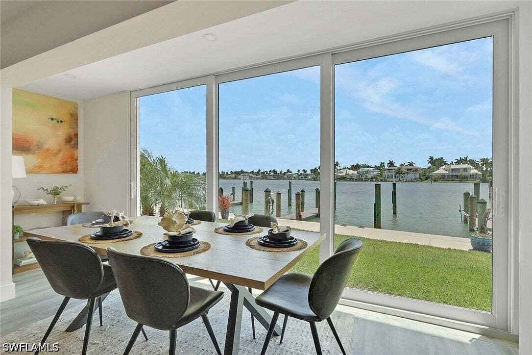 Co Op in Naples, Florida, United States 5 - 18588797