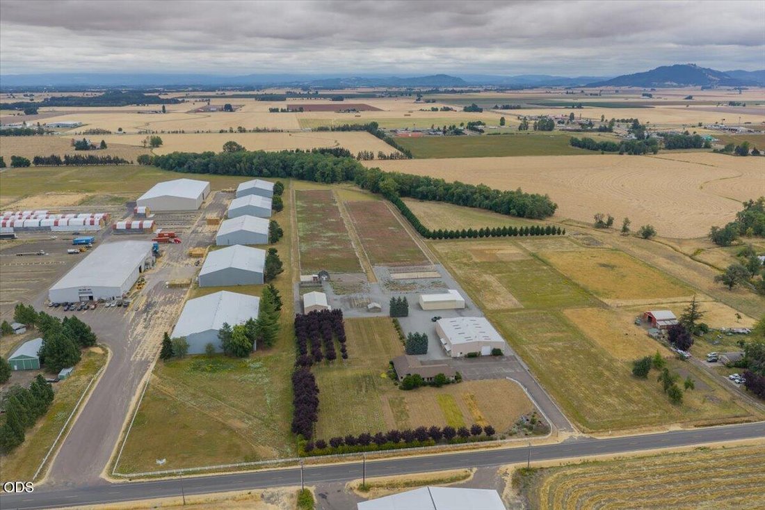 Farm Ranch in Albany, Oregon, United States 4 - 18591622