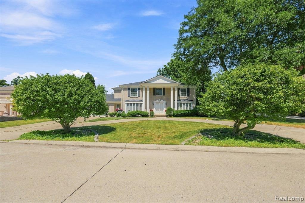 House in Grosse Pointe Shores, Michigan, United States 4 - 18591246