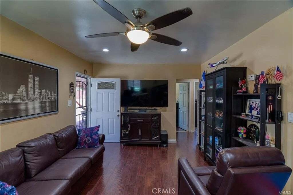 Condo in Los Angeles, California, United States 4 - 17926280