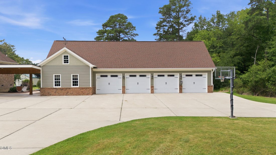 House in Zebulon, North Carolina, United States 4 - 18592446