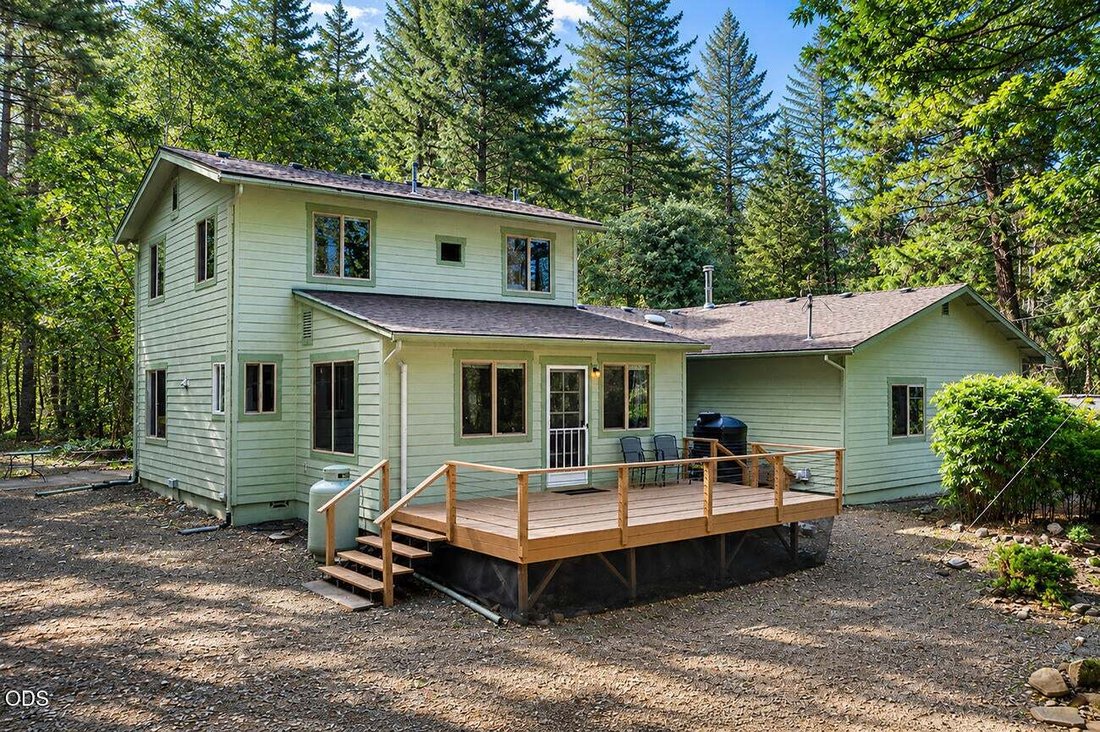 House in Cave Junction, Oregon, United States 4 - 18591333