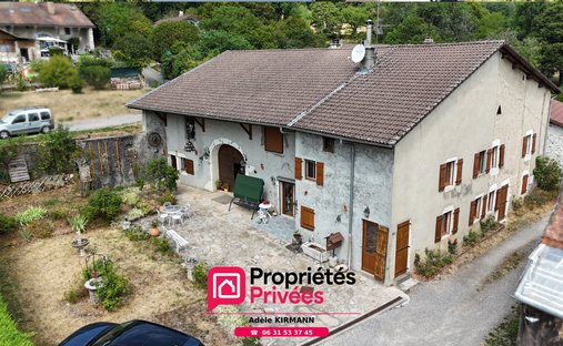 Villa in Collonges, Auvergne-Rhône-Alpes, France 1