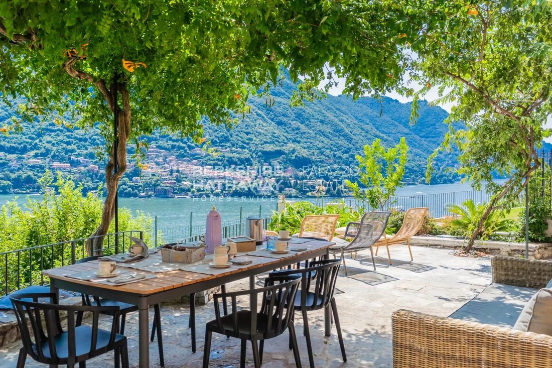 Villa in Carate Urio, Lombardy, Italy 3 - 18593137