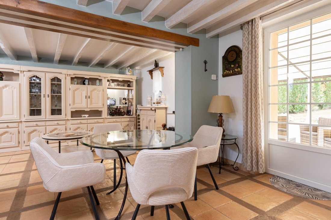 Villa in Coulommiers, Ile-de-France, France 3 - 18593149