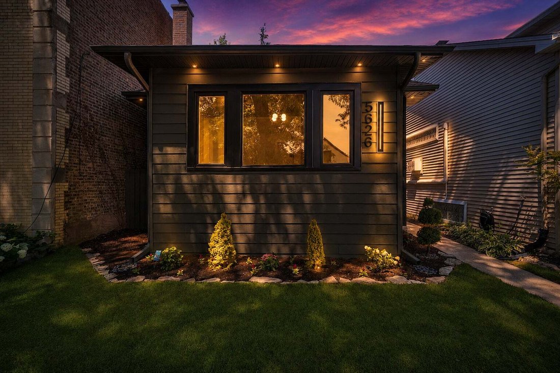 House in Chicago, Illinois, United States 1 - 18592431
