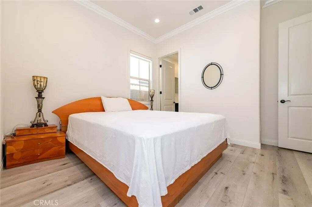 Condo in Irvine, California, United States 4 - 18589086