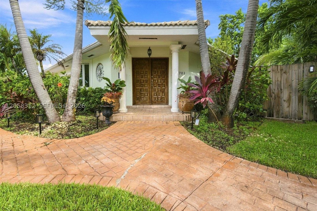 House in Miami Springs, Florida, United States 3 - 18591561