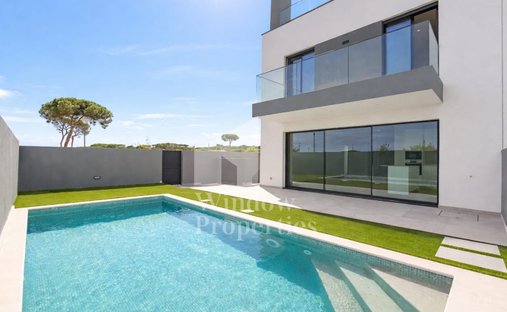 House in Montenegro, Algarve, Portugal 1