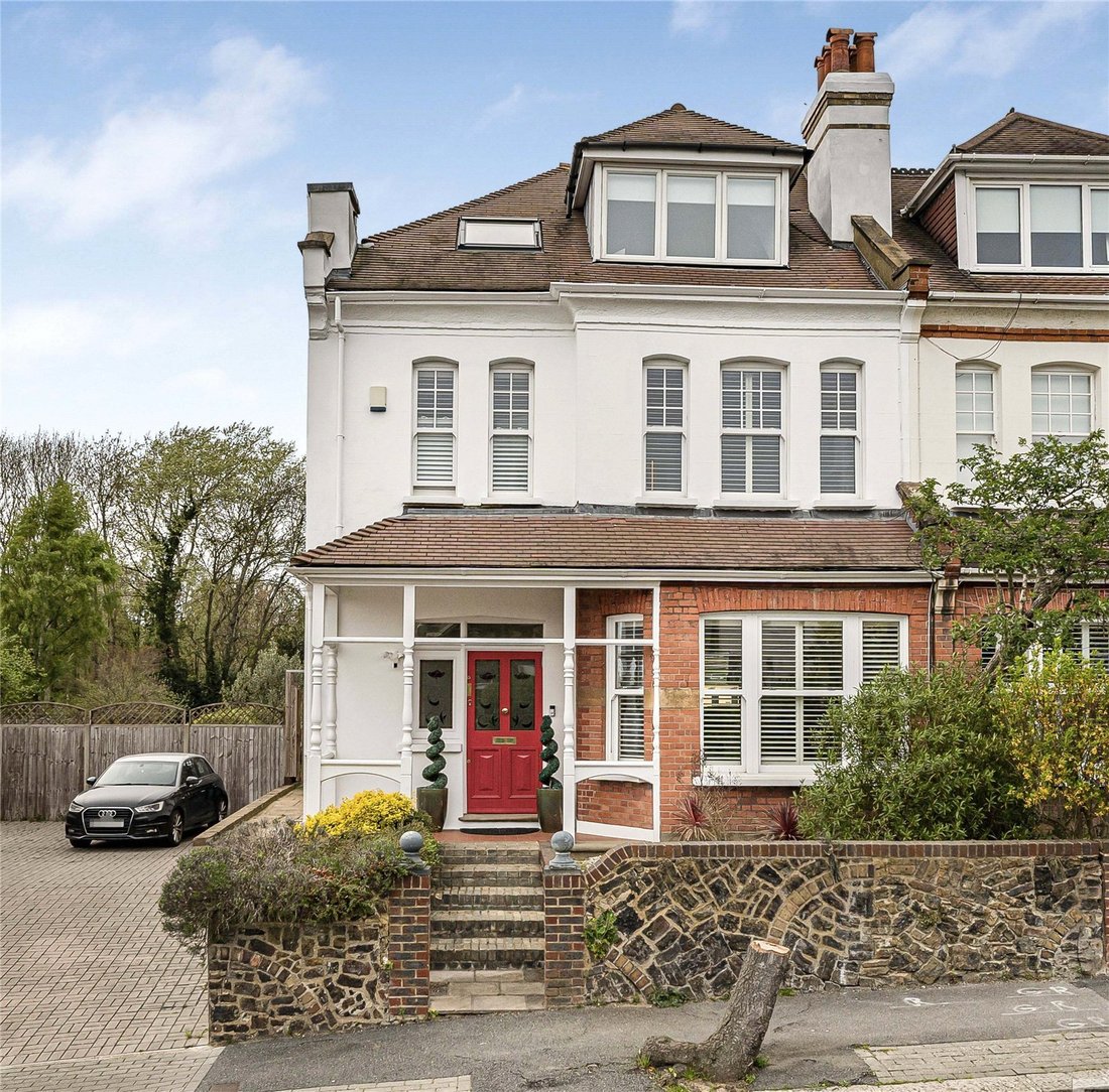 House in High Barnet, Barnet, England 1 - 17703254