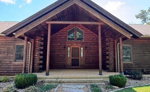 House in Mountain Home, Arkansas, United States 1
