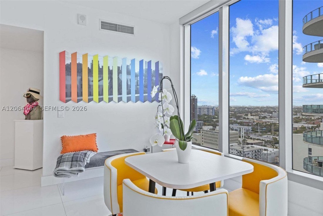 Condo in Miami Beach, Florida, United States 5 - 18588959