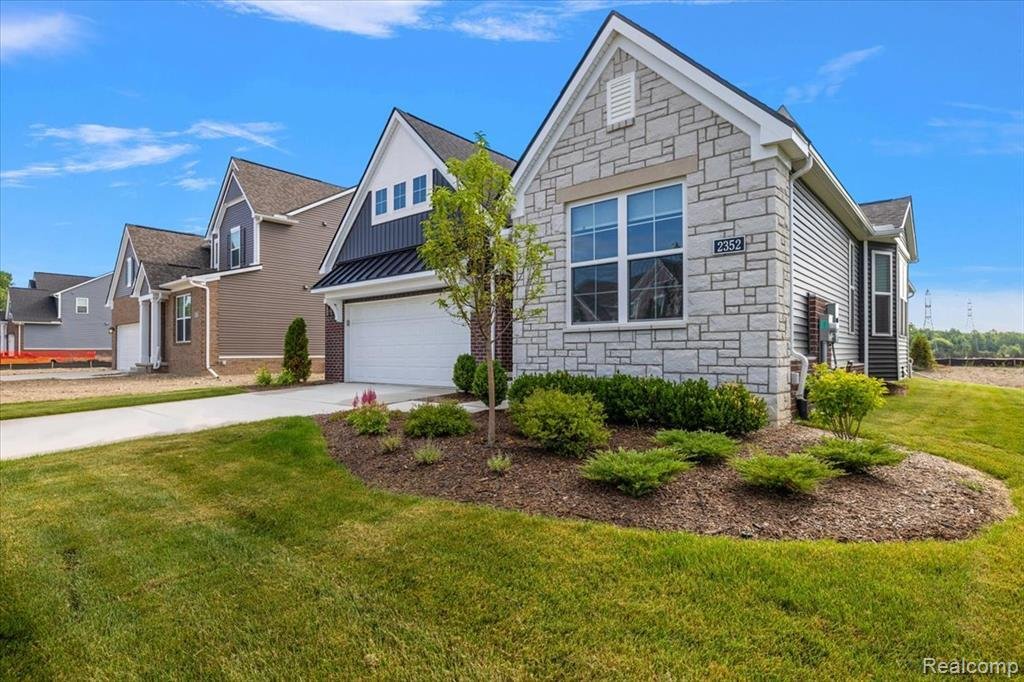 House in Wixom, Michigan, United States 4 - 18591176