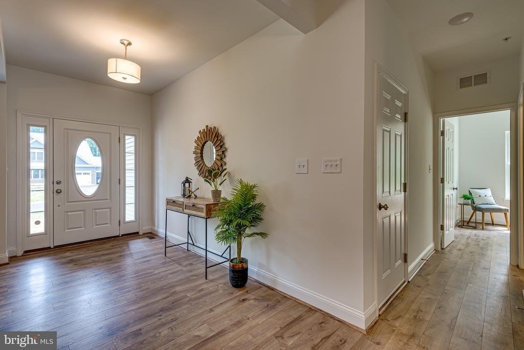 House in Elkridge, Virginia, United States 4 - 14633268