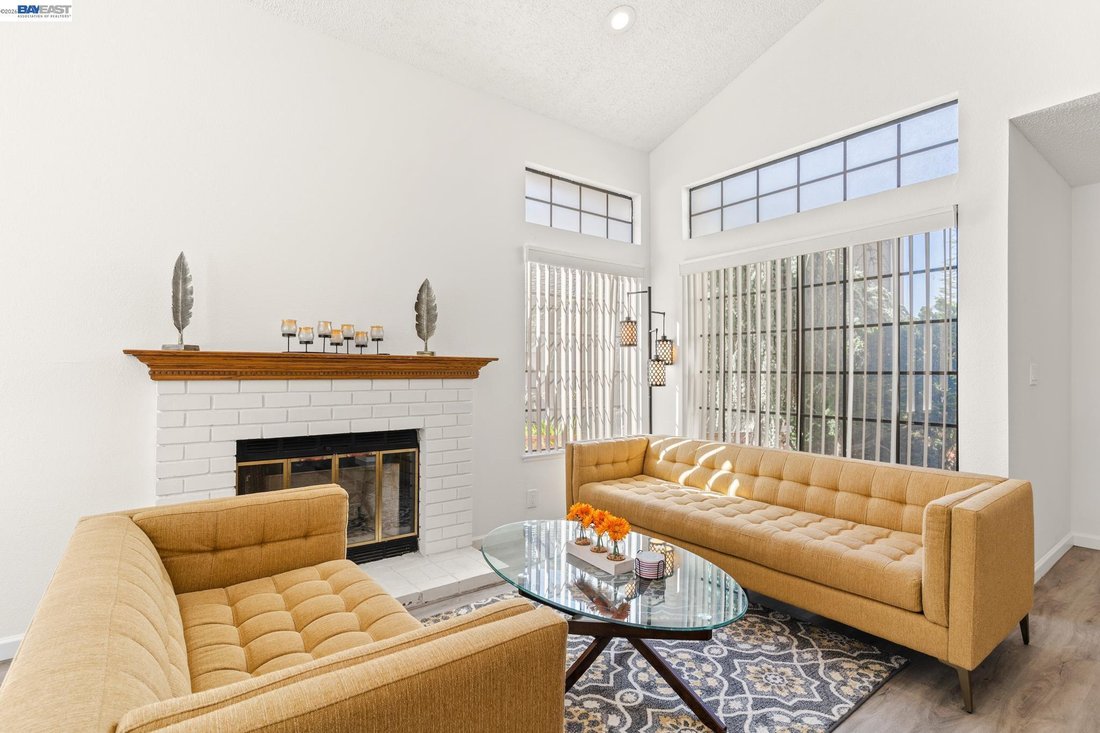 House in Castro Valley, California, United States 5 - 18591433