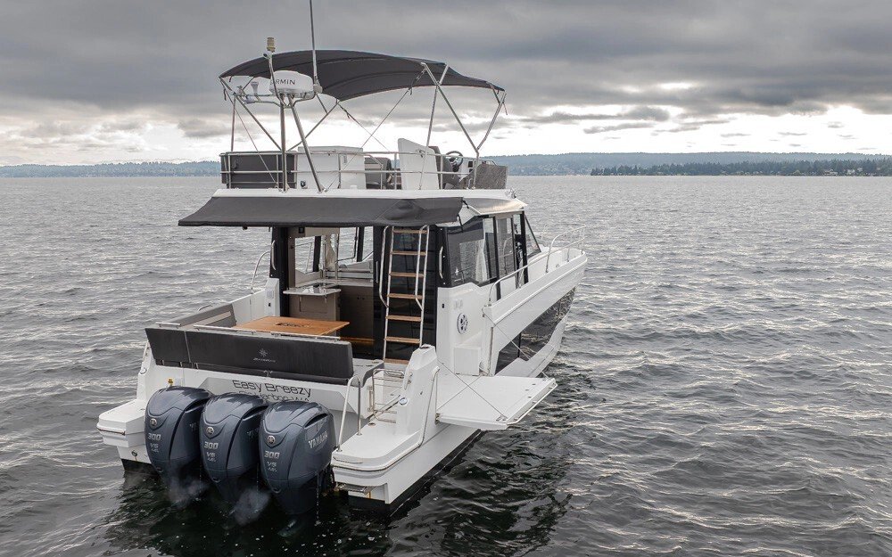 Flybridge in United States 4 - 18589295