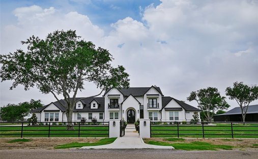 House in Godley, Texas, United States 1