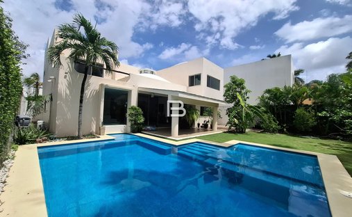 House in Cancún, Quintana Roo, Mexico 1