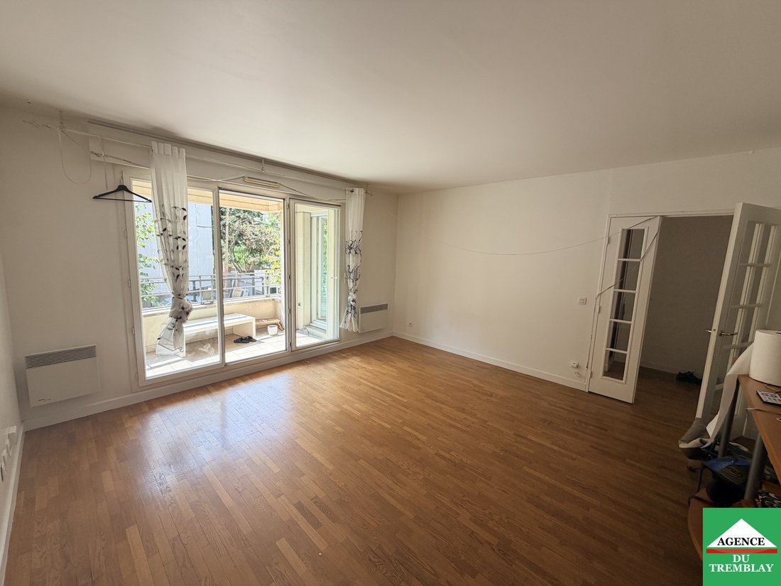 Apartment in Hôtel de Ville-Planchette, Levallois-Perret, France 4 - 18591864