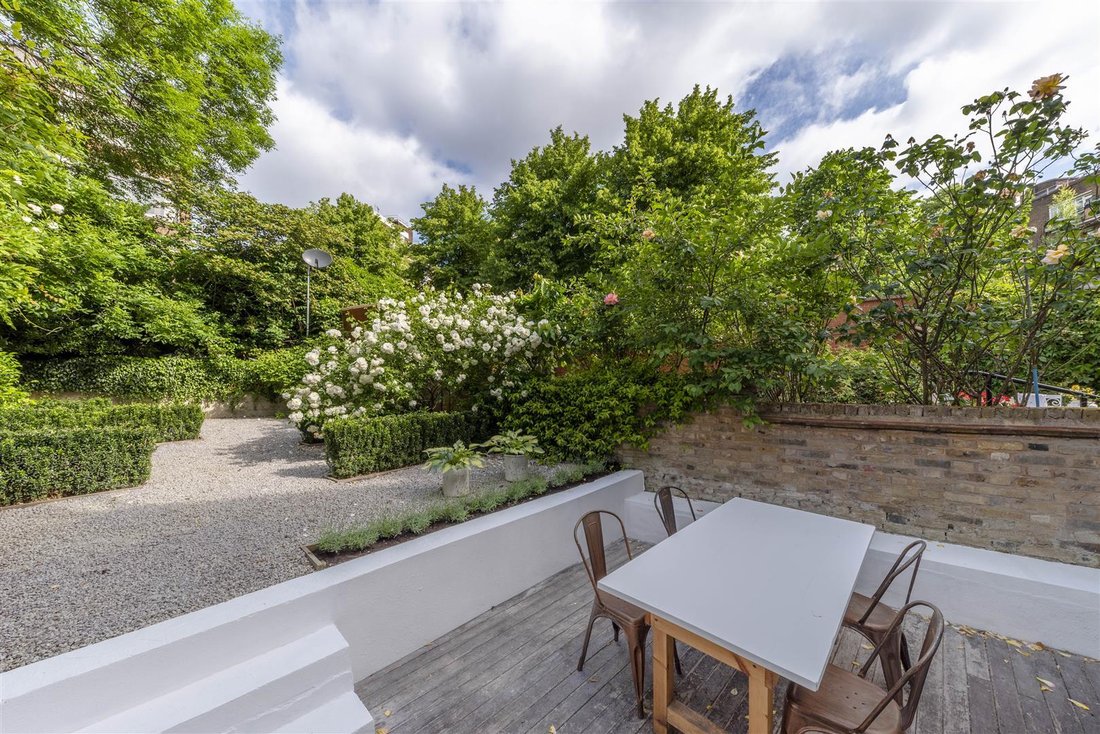 Apartment in Kilburn Park, Brent, England 3 - 18588949