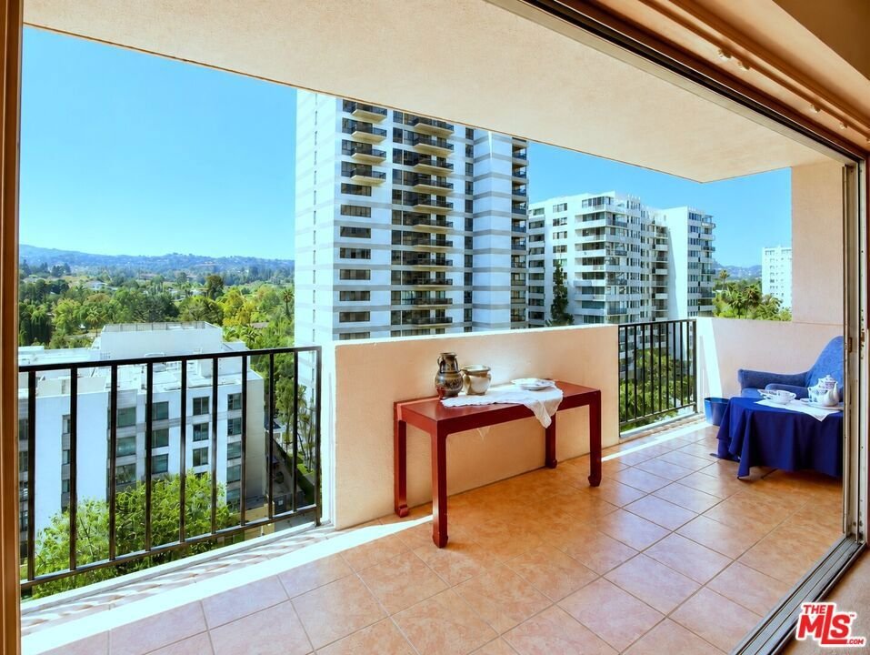 Condo in Los Angeles, California, United States 3 - 18591115