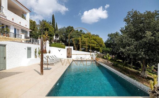 Villa à Mont-ras, Catalogne, Espagne 1