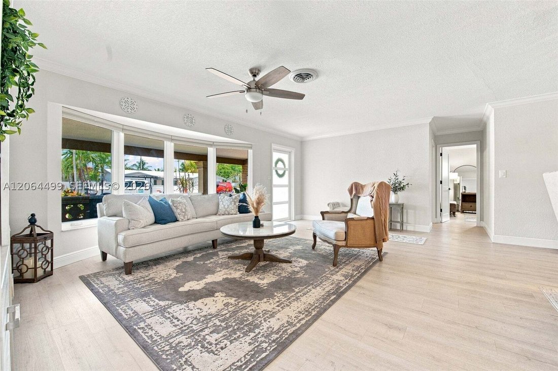 House in Oakland Park, Florida, United States 5 - 18588938